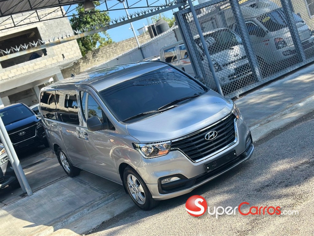2020 Hyundai Grand Starex — foto 2 / 12