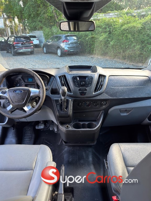 2019 Ford Transit 350 High Roof — foto 8 / 8
