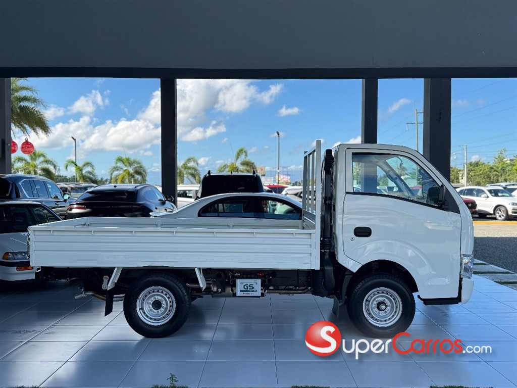 2026 Isuzu Traviz 10 Pies — foto 2 / 7