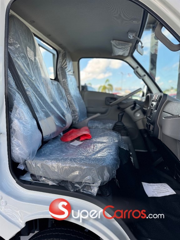 2026 Isuzu Traviz 10 Pies — foto 3 / 7