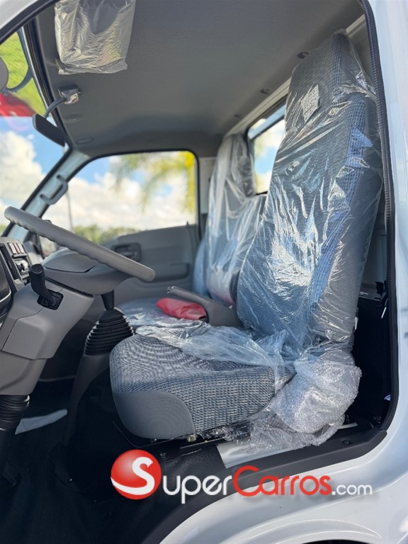 2026 Isuzu Traviz 10 Pies — foto 5 / 7