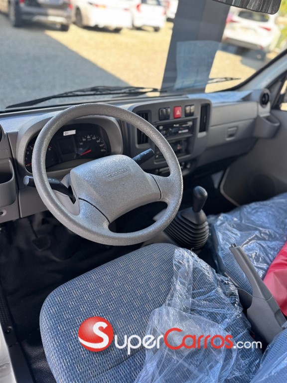 2026 Isuzu Traviz 10 Pies — foto 6 / 7