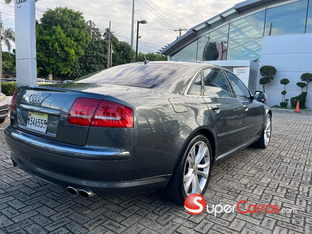 2009 Audi S8 — foto 4 / 11