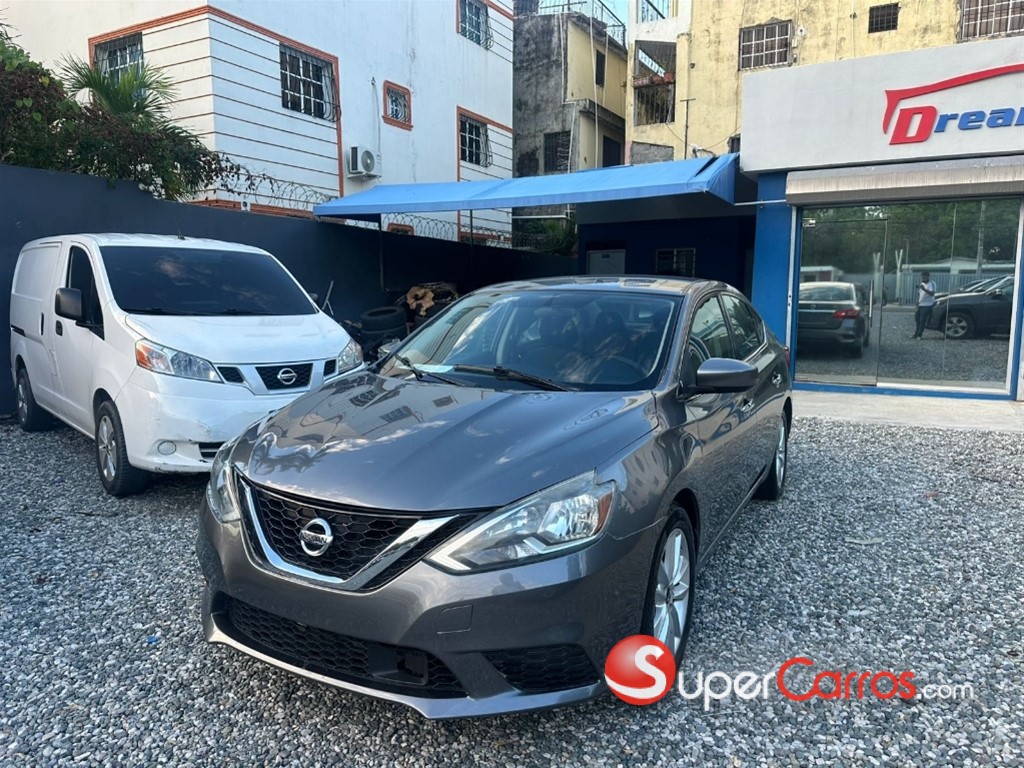 2019 Nissan Sentra S — foto 10 / 11