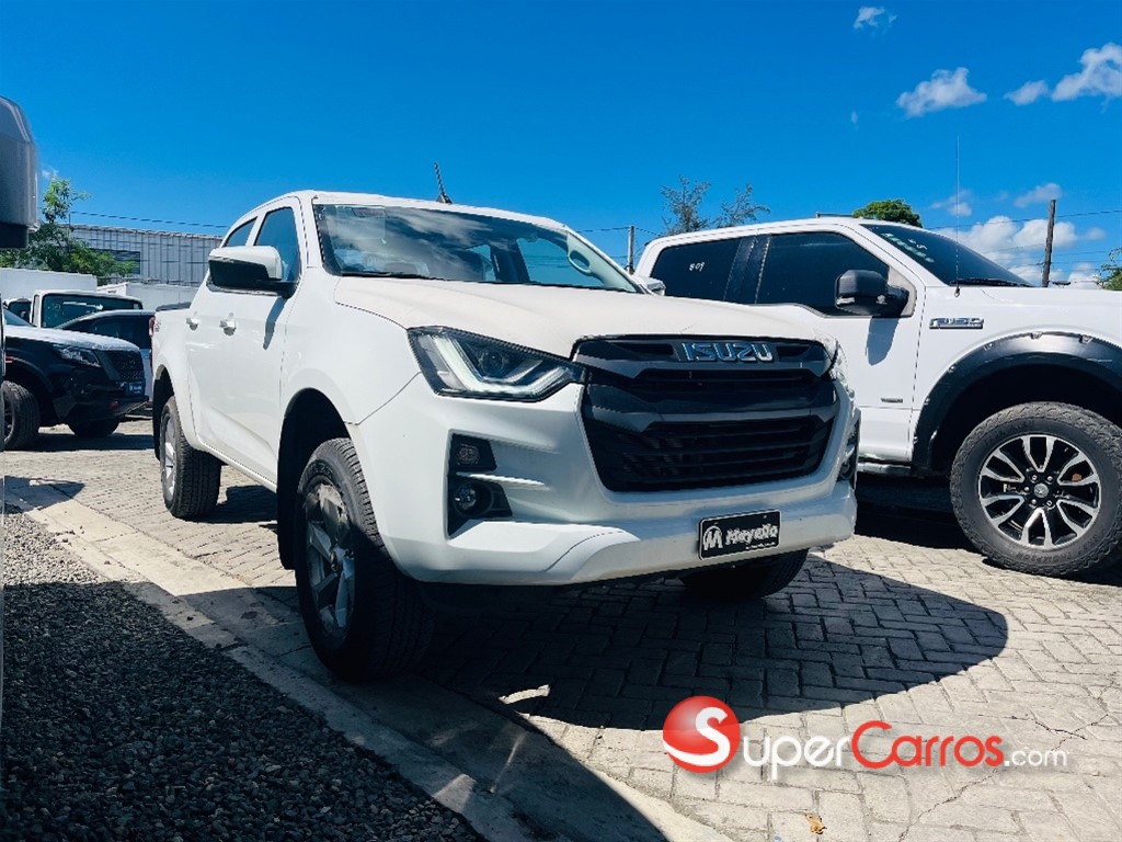 2024 Isuzu DMAX — foto 2 / 11