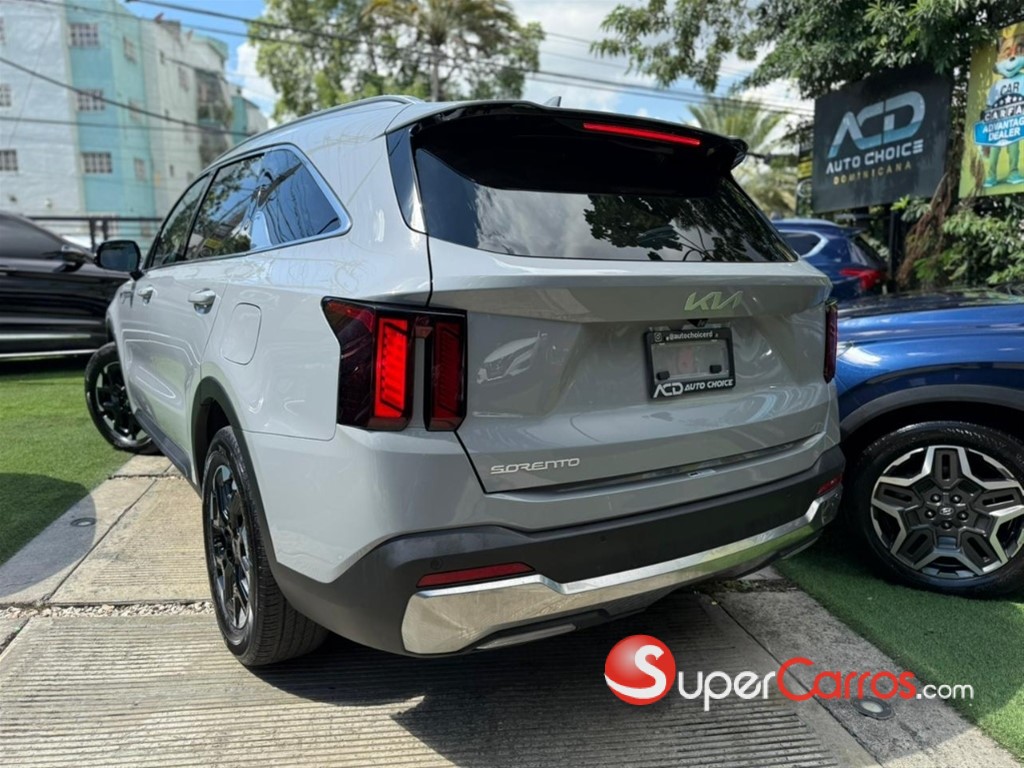 2025 Kia Sorento S — foto 2 / 12