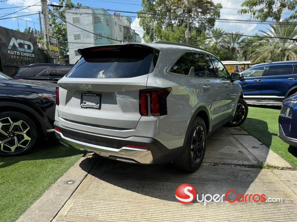 2025 Kia Sorento S — foto 4 / 12