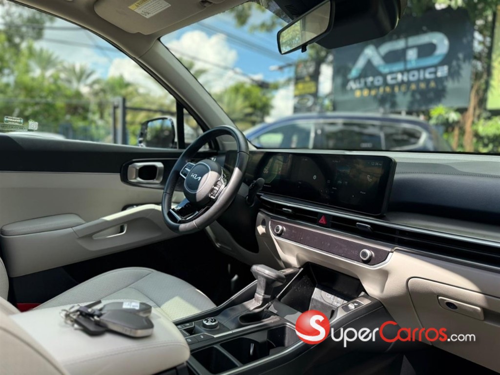2025 Kia Sorento S — foto 9 / 12