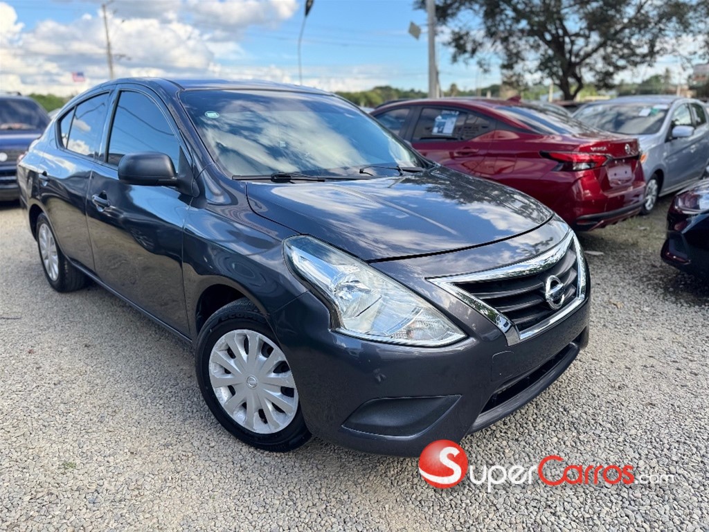 2019 Nissan Versa