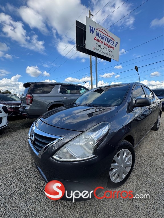 2019 Nissan Versa — foto 11 / 11