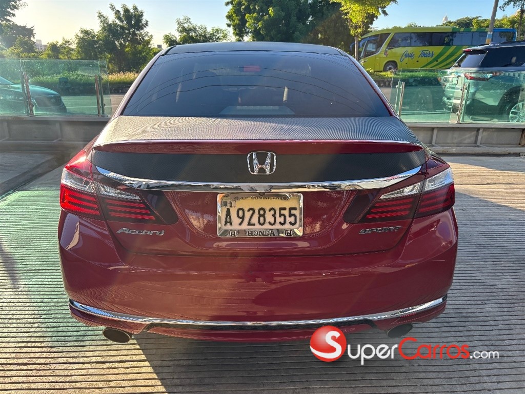 2017 Honda Accord Sport — foto 4 / 9