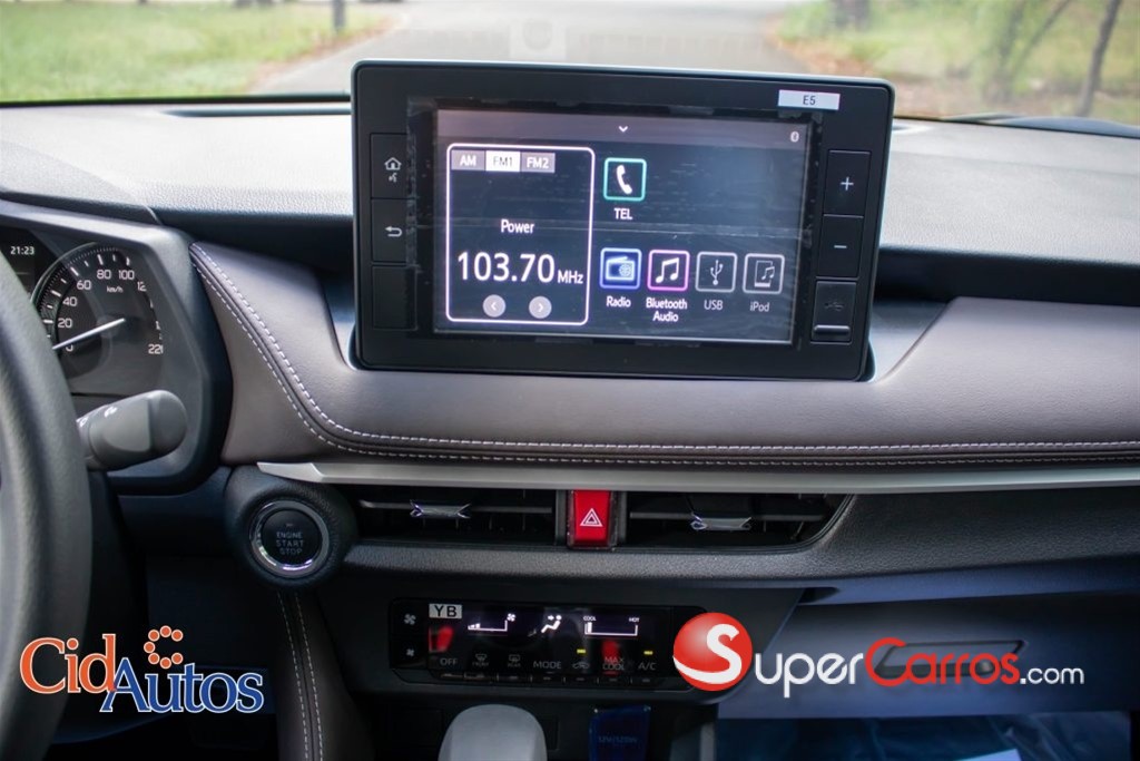 2026 Toyota Yaris E — foto 7 / 11