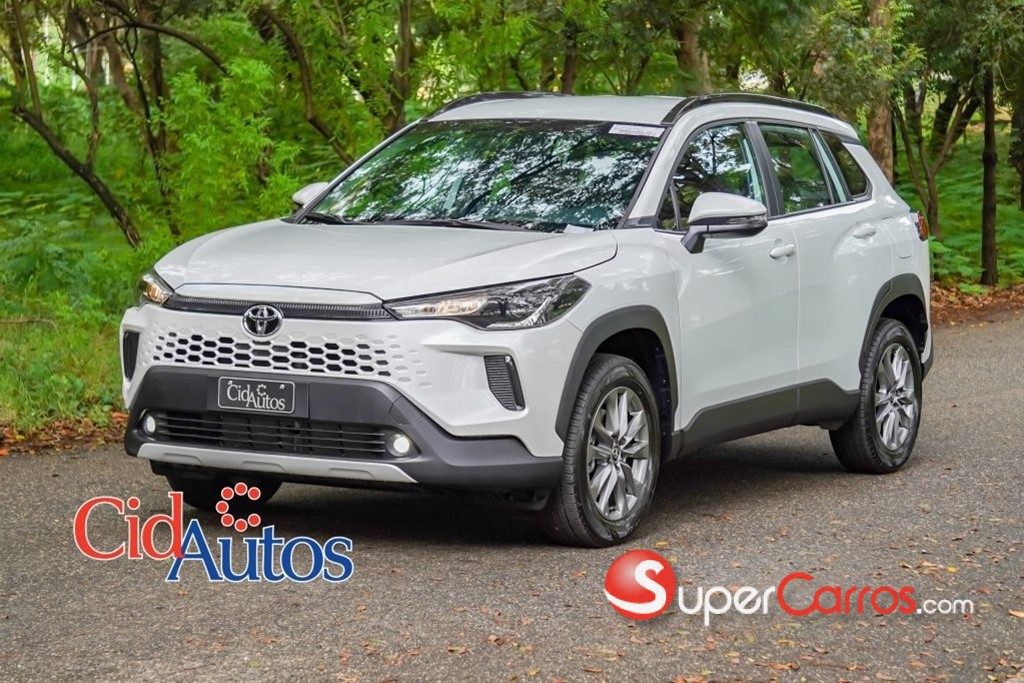 2027 Toyota Corolla Cross Low — foto 2 / 12