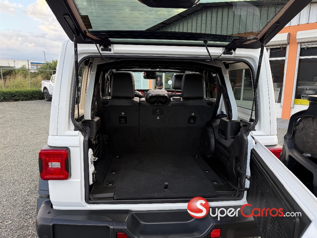 2022 Jeep Wrangler Unlimited Rubicon — foto 9 / 11