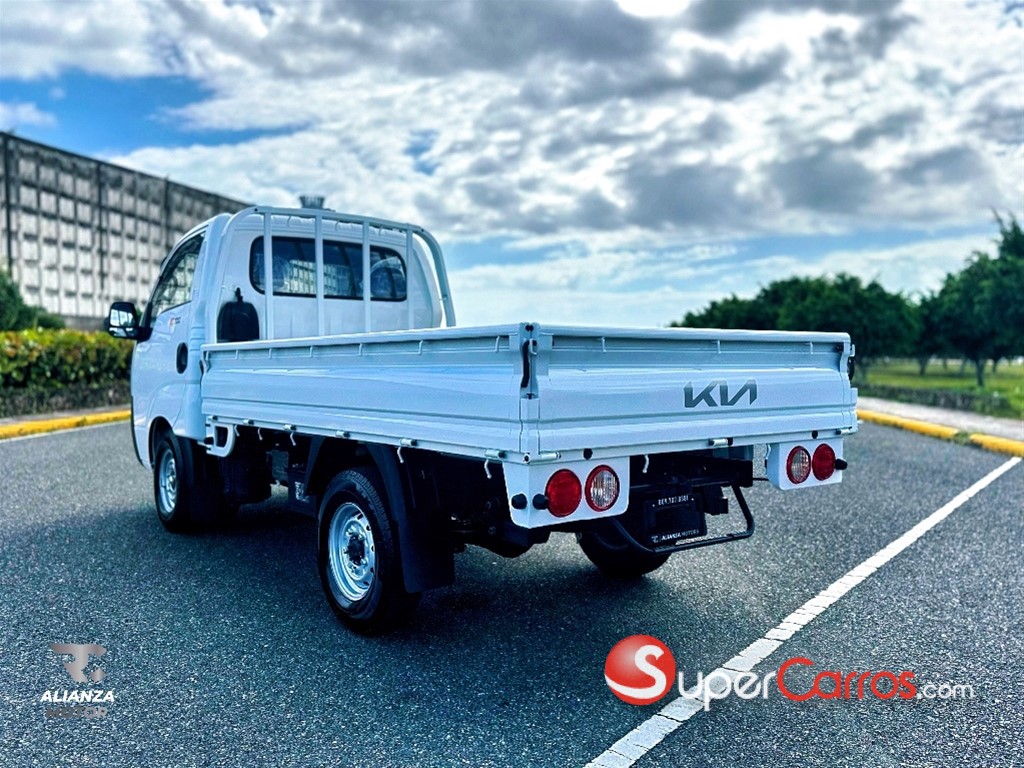 2027 Kia K-2700 — foto 8 / 12