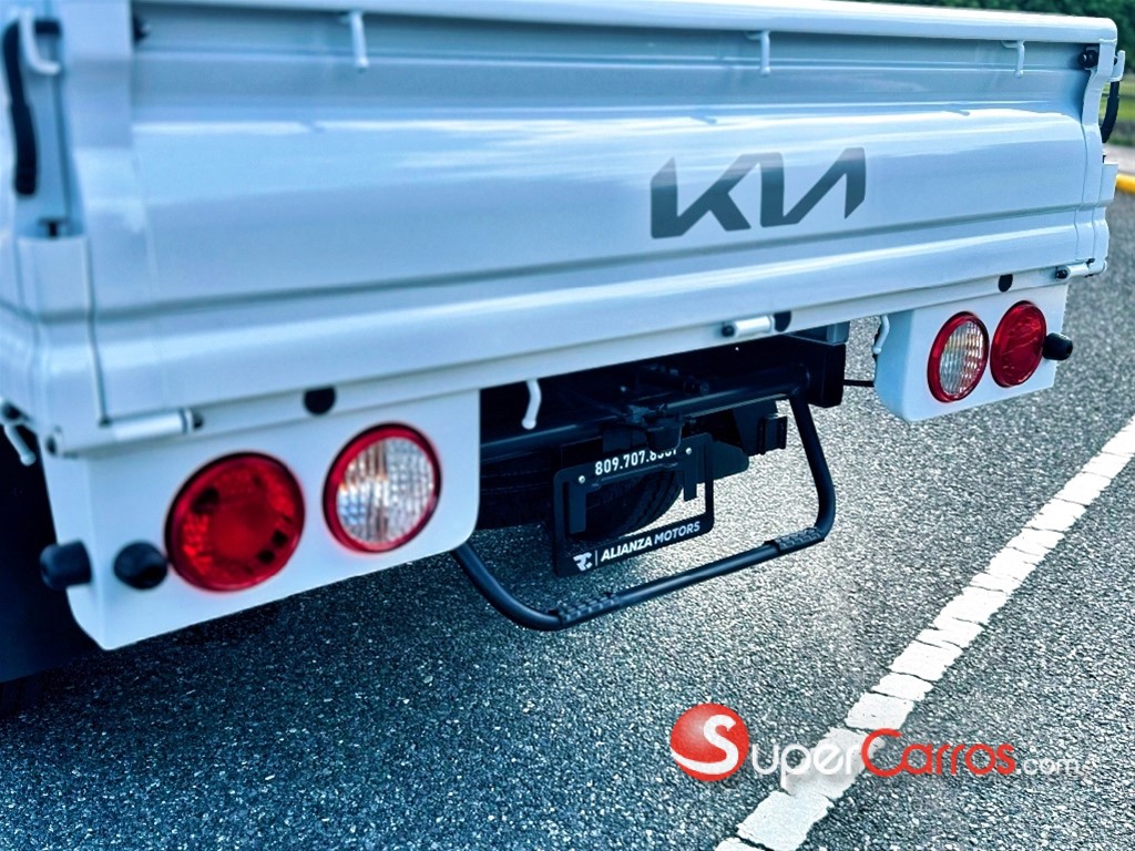 2027 Kia K-2700 — foto 9 / 12