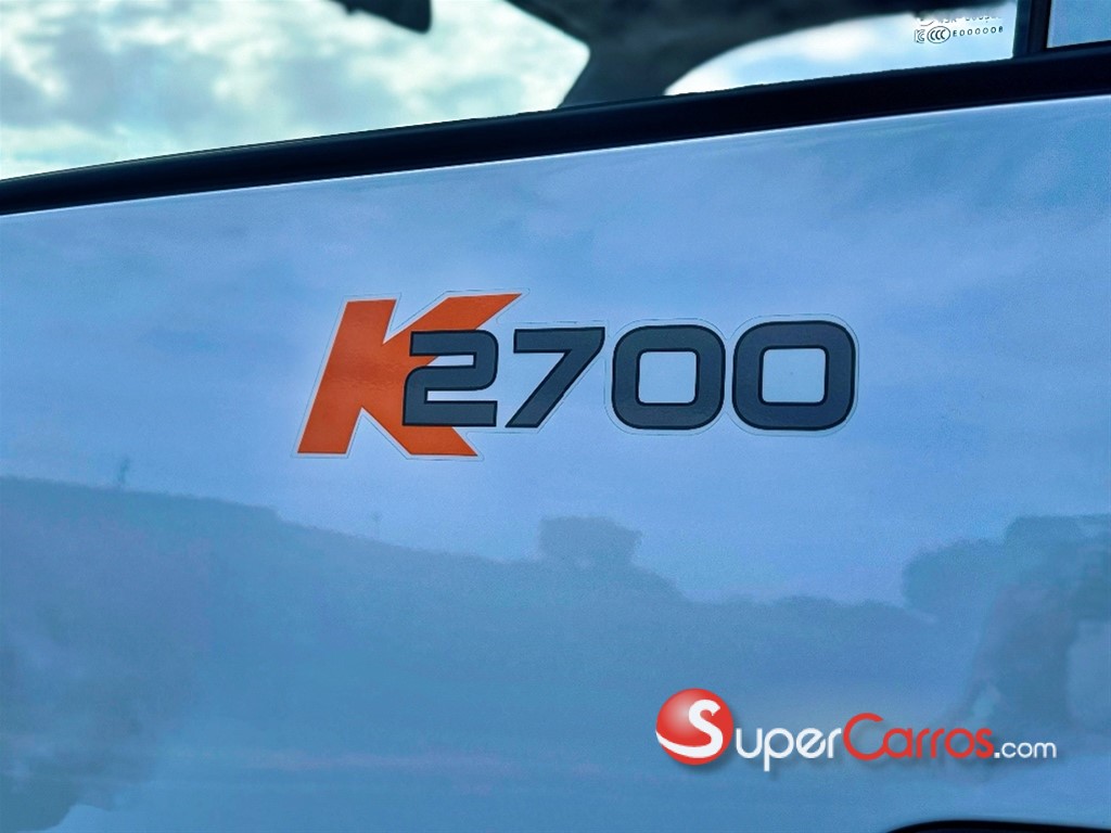 2027 Kia K-2700 — foto 10 / 12