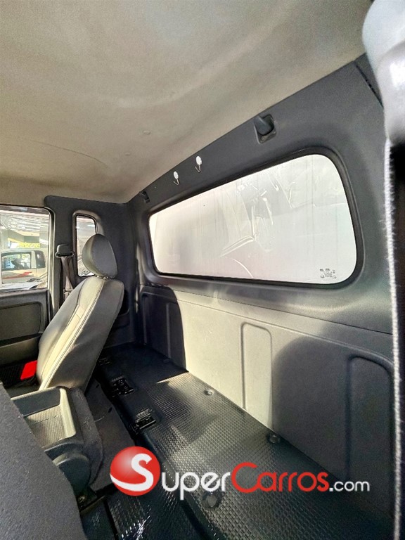 2019 Kia Bongo III — foto 8 / 12