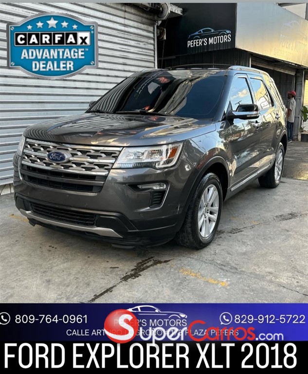 2018 Ford Explorer XLT 4WD — foto 2 / 9