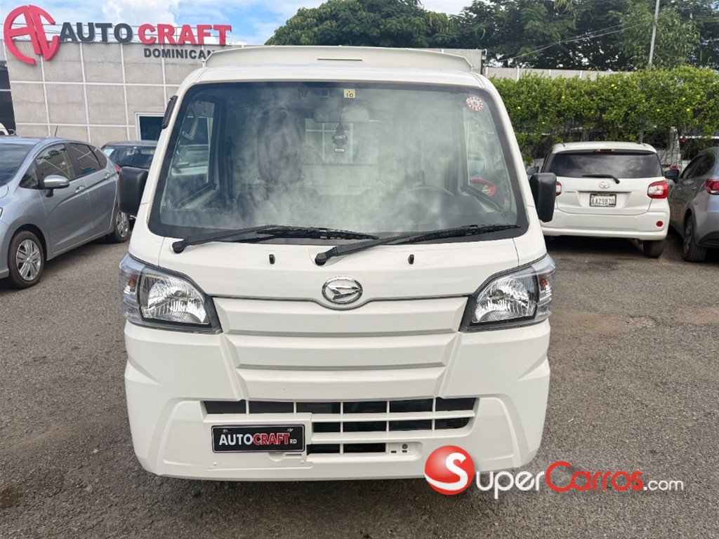 2019 Daihatsu Hijet — foto 2 / 12