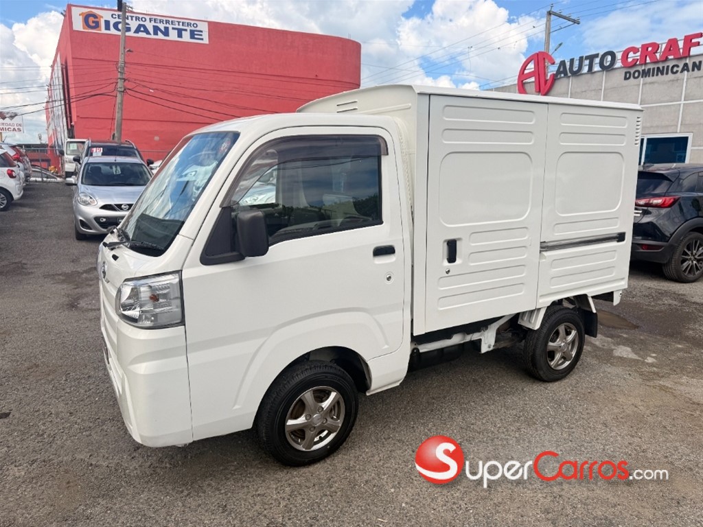 2019 Daihatsu Hijet — foto 4 / 12