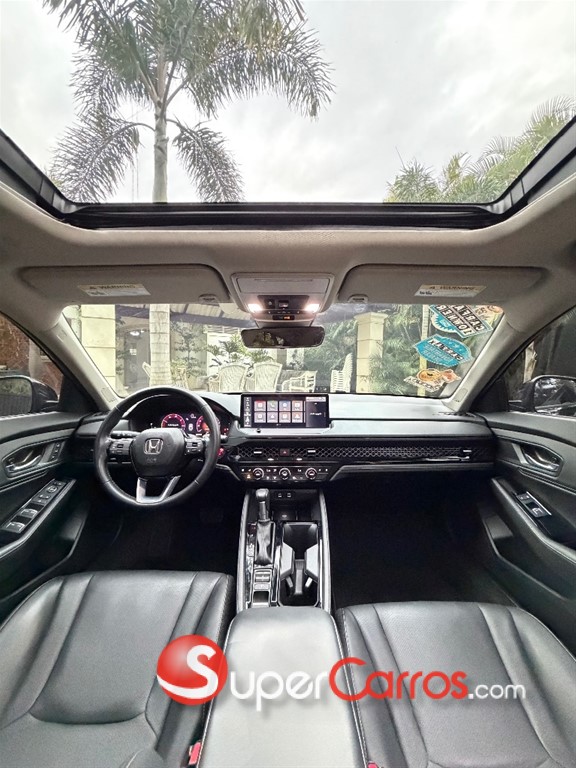 2024 Honda Accord Touring 2.0T — foto 8 / 12