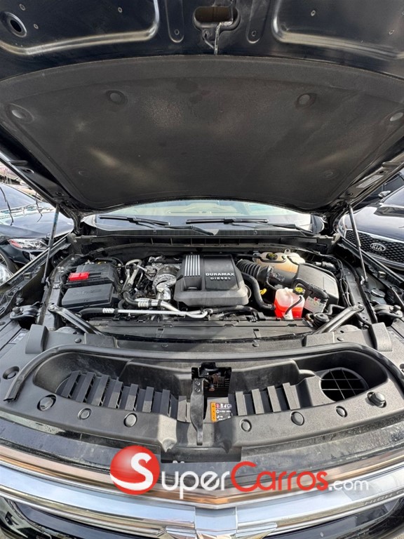 2024 Chevrolet Tahoe Highcountry Duramax — foto 12 / 12