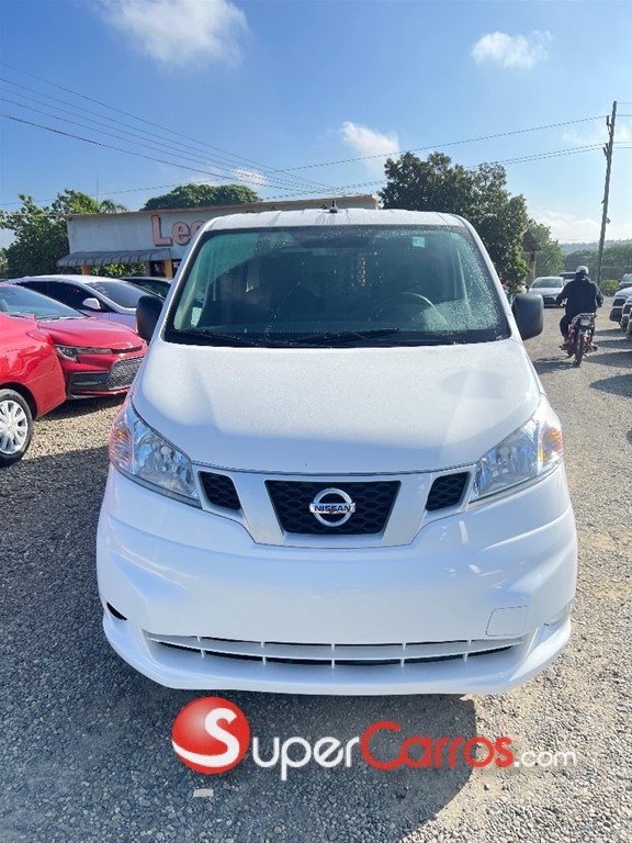 2020 Nissan NV 200 — foto 2 / 9