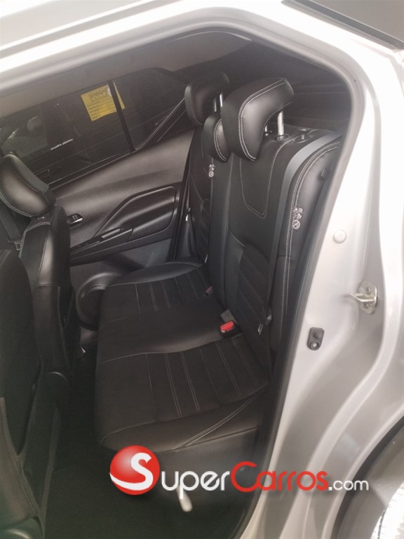 2018 Nissan Kicks — foto 4 / 7