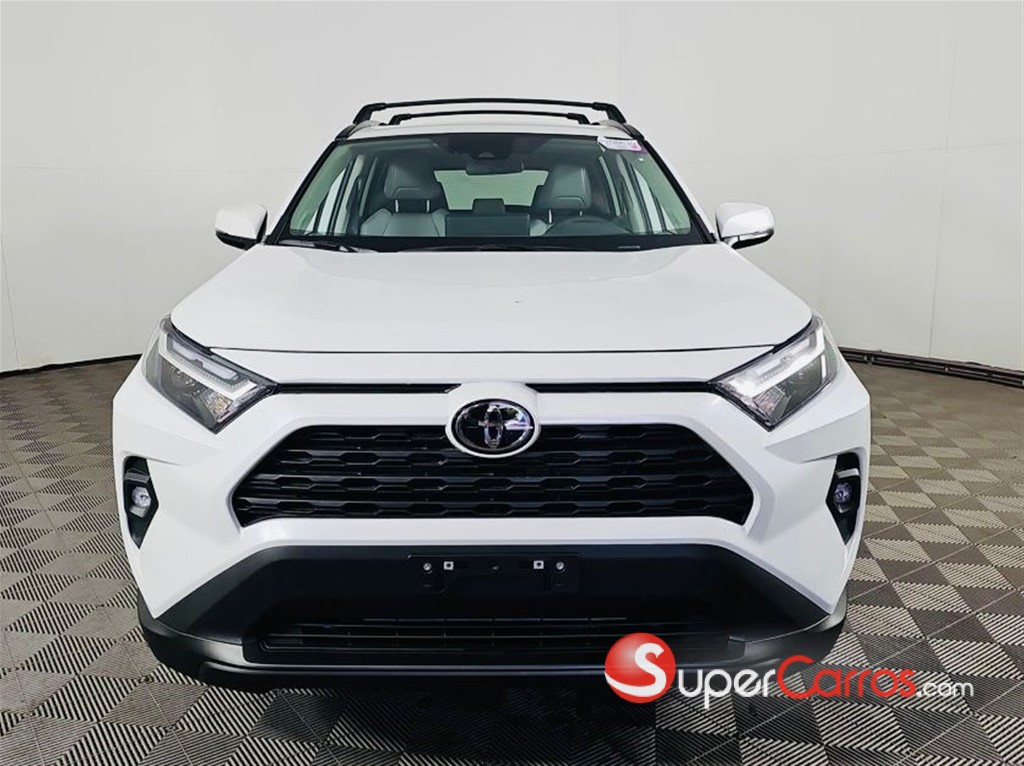 2025 Toyota RAV4 XLE Premium — foto 2 / 12