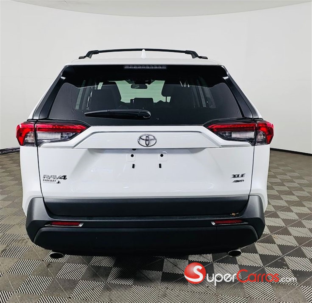 2025 Toyota RAV4 XLE Premium — foto 6 / 12