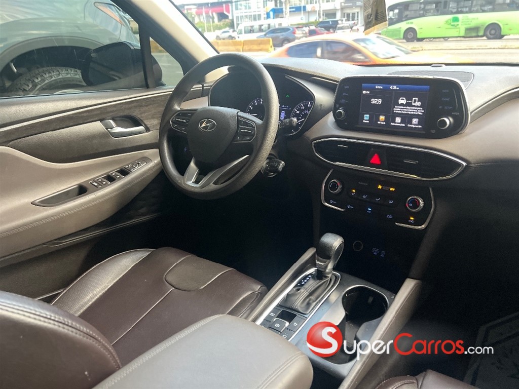 2020 Hyundai Santa Fe — foto 8 / 11