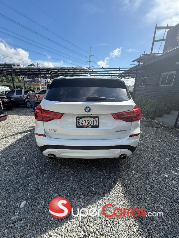 2020 BMW X 3 SDrive 20i XLine — foto 6 / 10