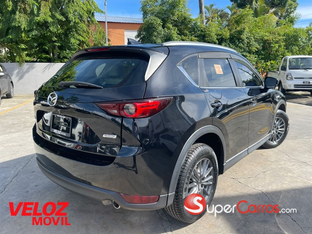 2021 Mazda CX-5 Touring — foto 2 / 7