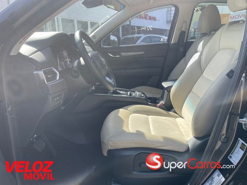 2021 Mazda CX-5 Touring — foto 4 / 7