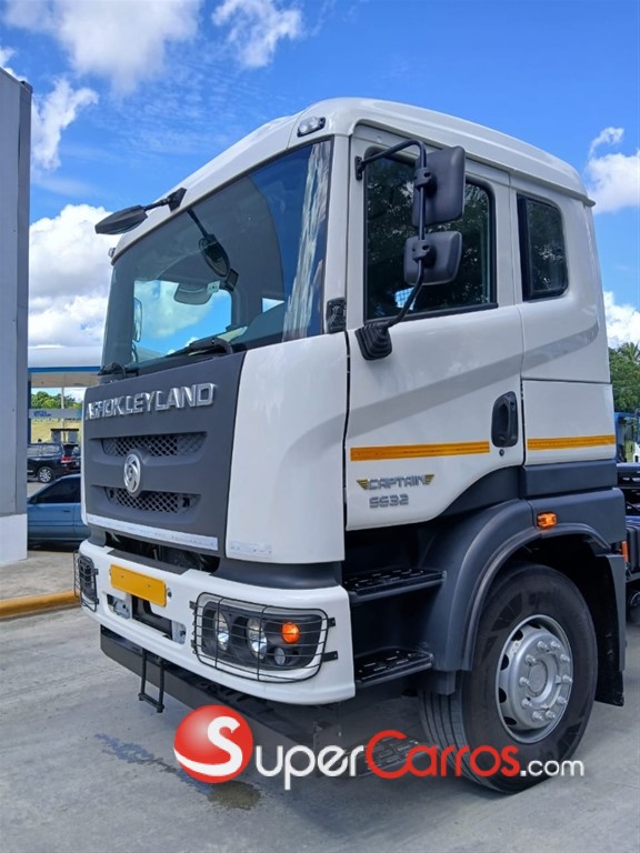 2025 ASHOK LEYLAND CAPTAIN — foto 5 / 6