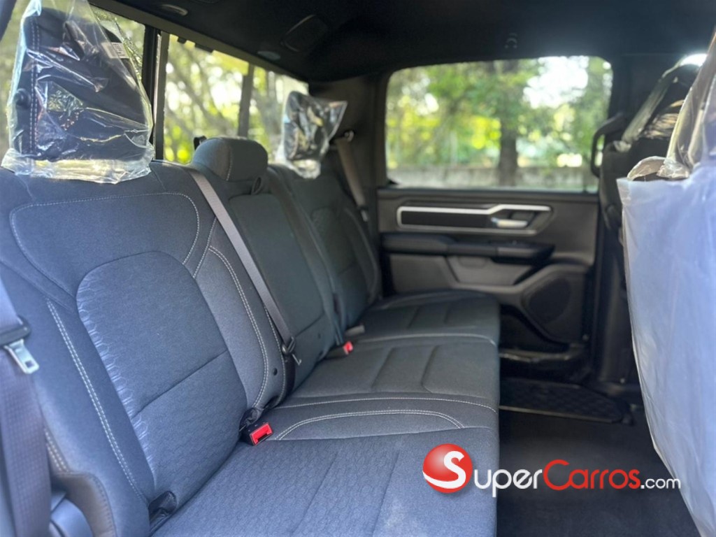 2025 Ram 1500 Big Horn — foto 8 / 12