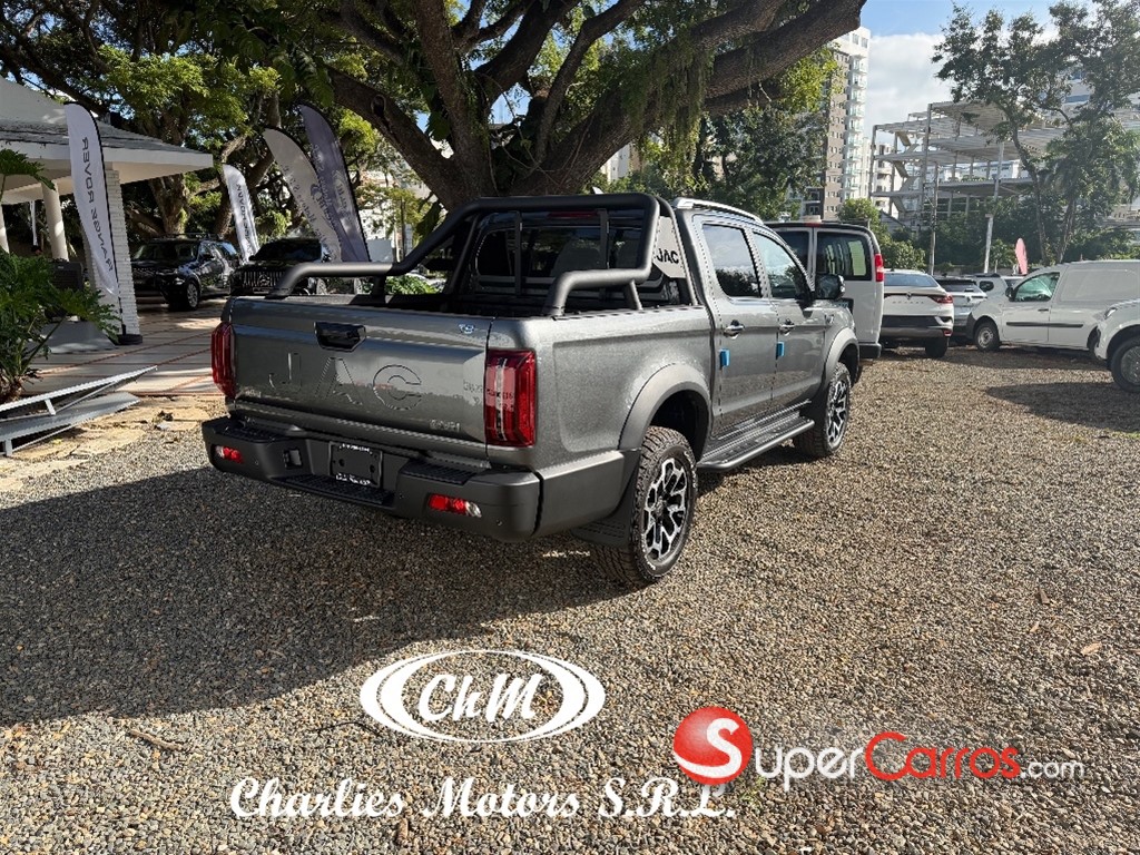 2027 Jac T9 — foto 3 / 10