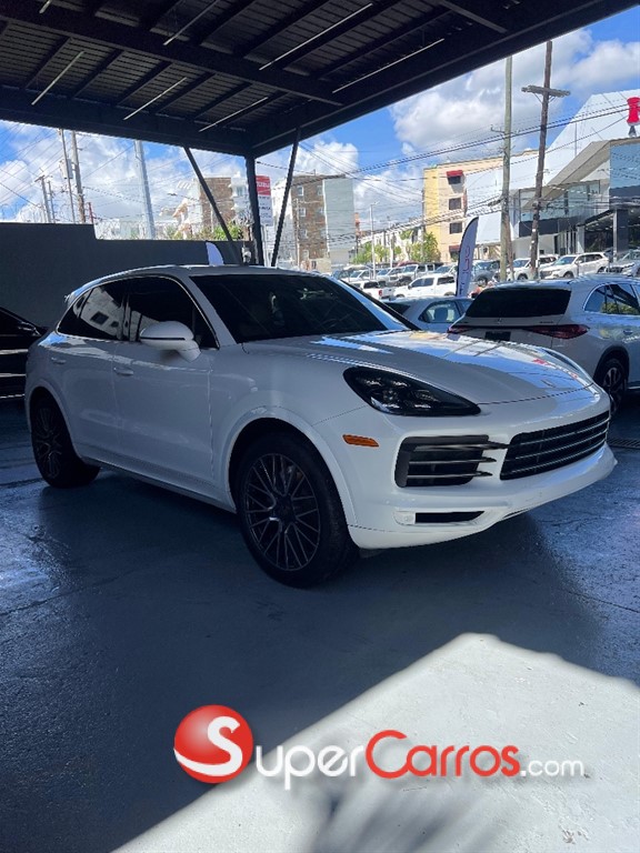 2019 Porsche Cayenne — foto 2 / 9