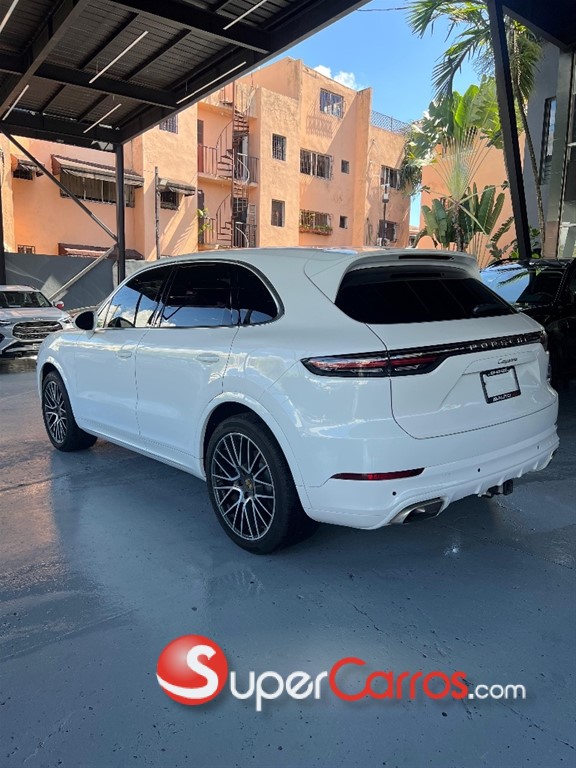 2019 Porsche Cayenne — foto 8 / 9