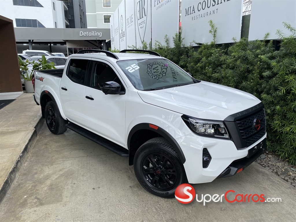 2025 Nissan Navara PRO X4 — foto 2 / 11