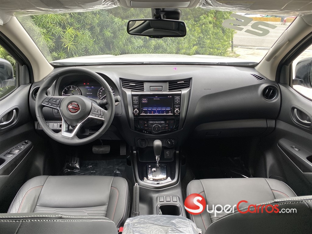 2025 Nissan Navara PRO X4 — foto 7 / 11