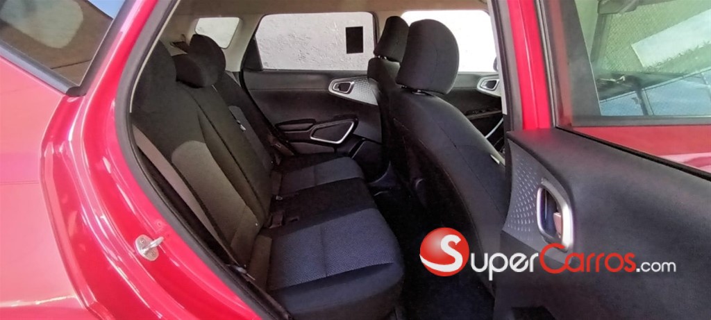 2020 Kia Soul — foto 6 / 11
