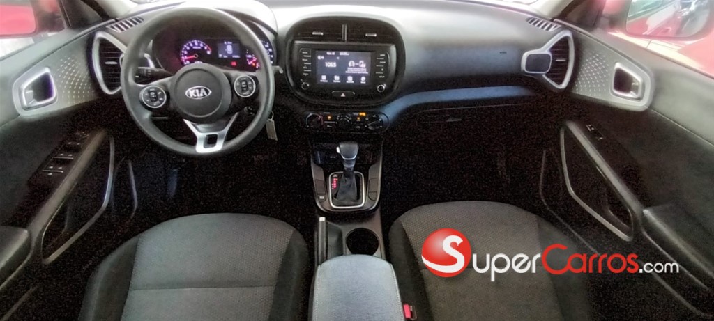 2020 Kia Soul — foto 8 / 11