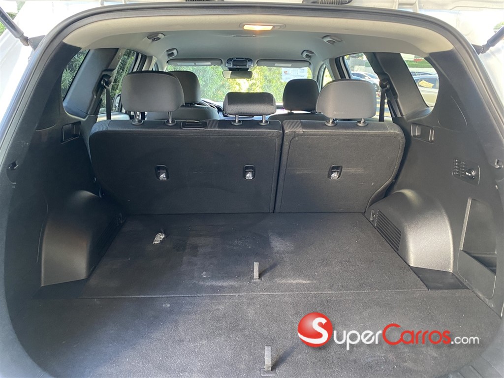 2021 Hyundai Santa Fe SEL — foto 5 / 10