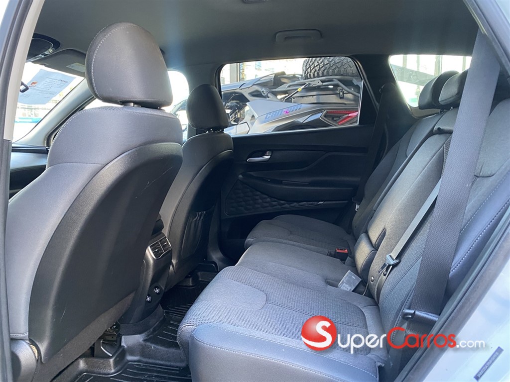 2021 Hyundai Santa Fe SEL — foto 6 / 10