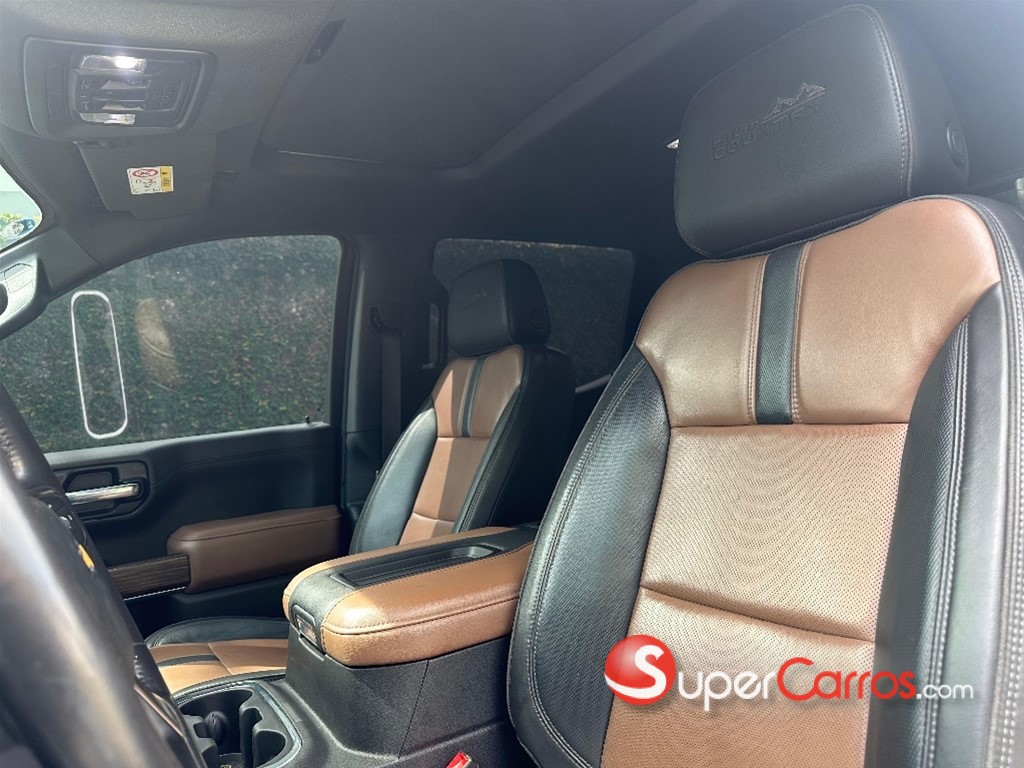 2021 Chevrolet Silverado High Country — foto 8 / 10