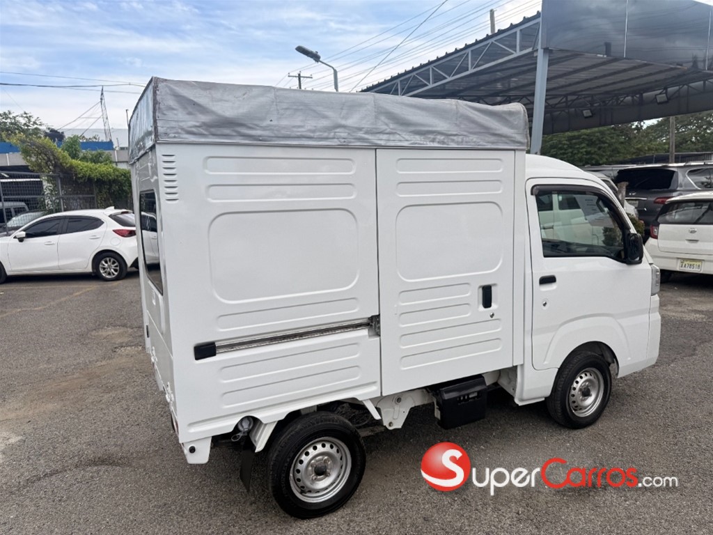 2019 Daihatsu Hijet — foto 3 / 10