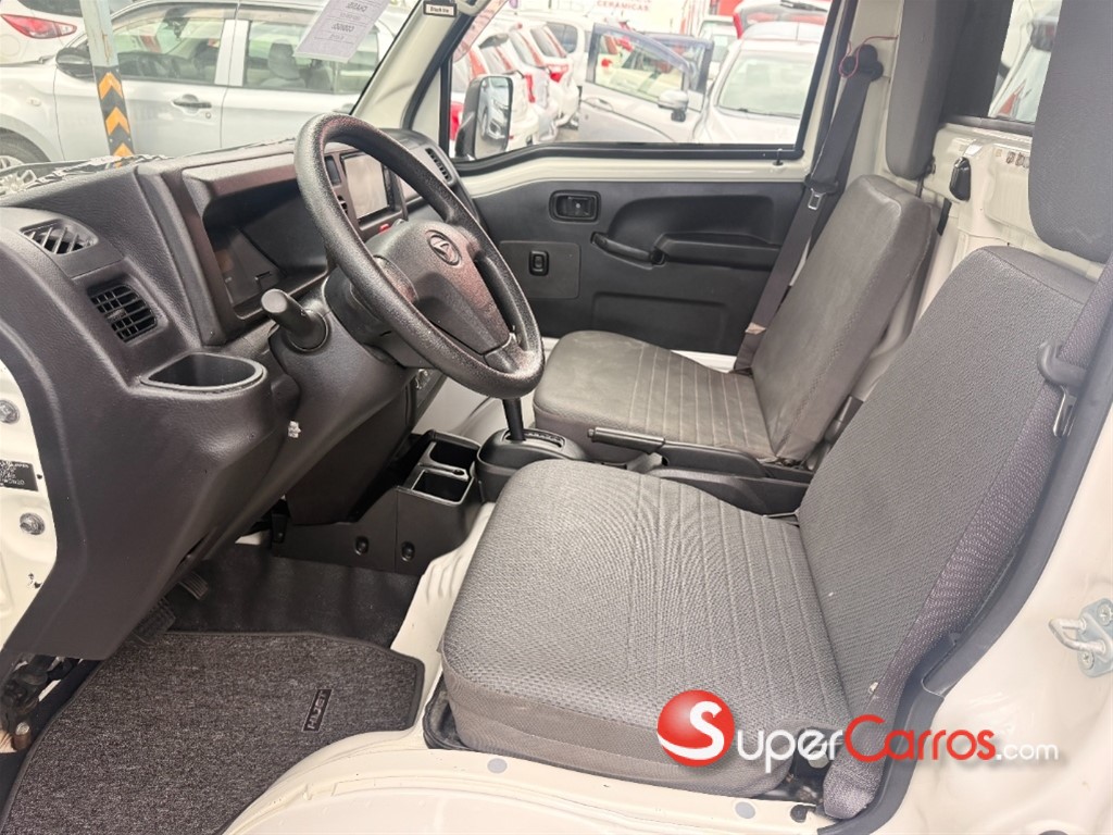 2019 Daihatsu Hijet — foto 6 / 10