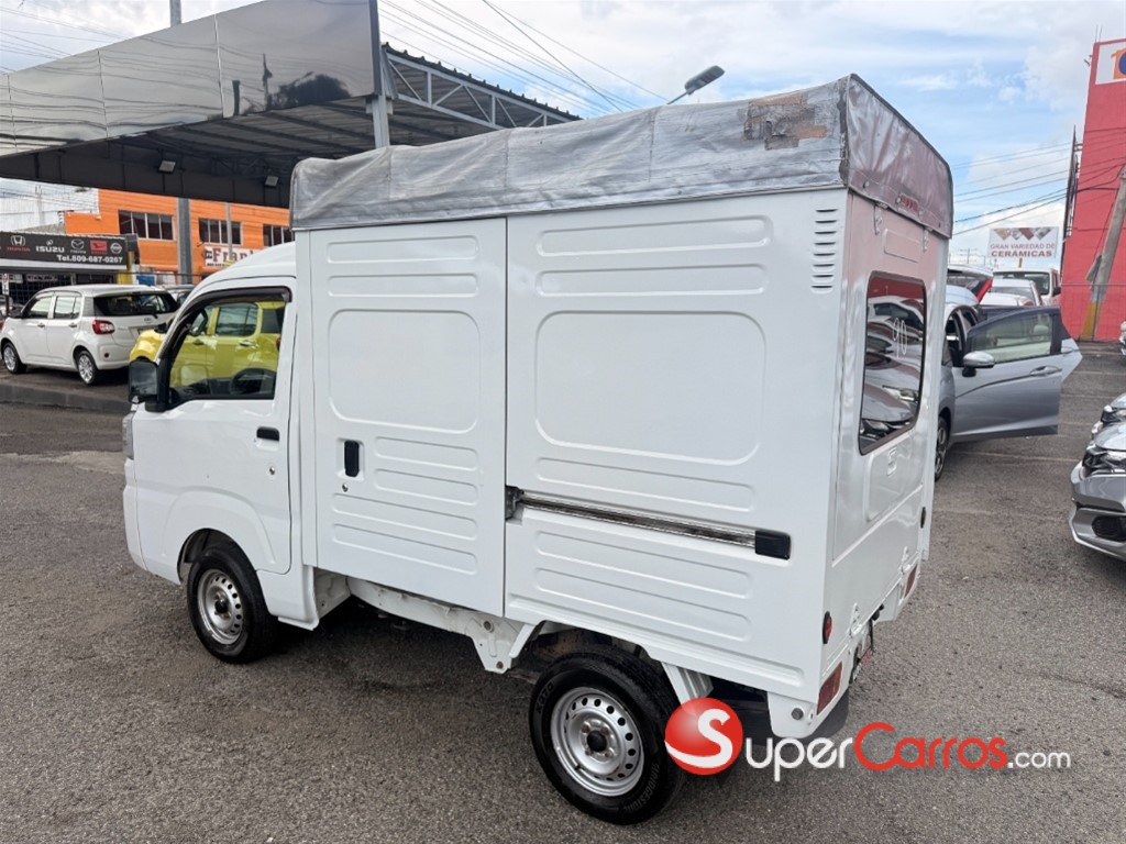 2019 Daihatsu Hijet — foto 7 / 10